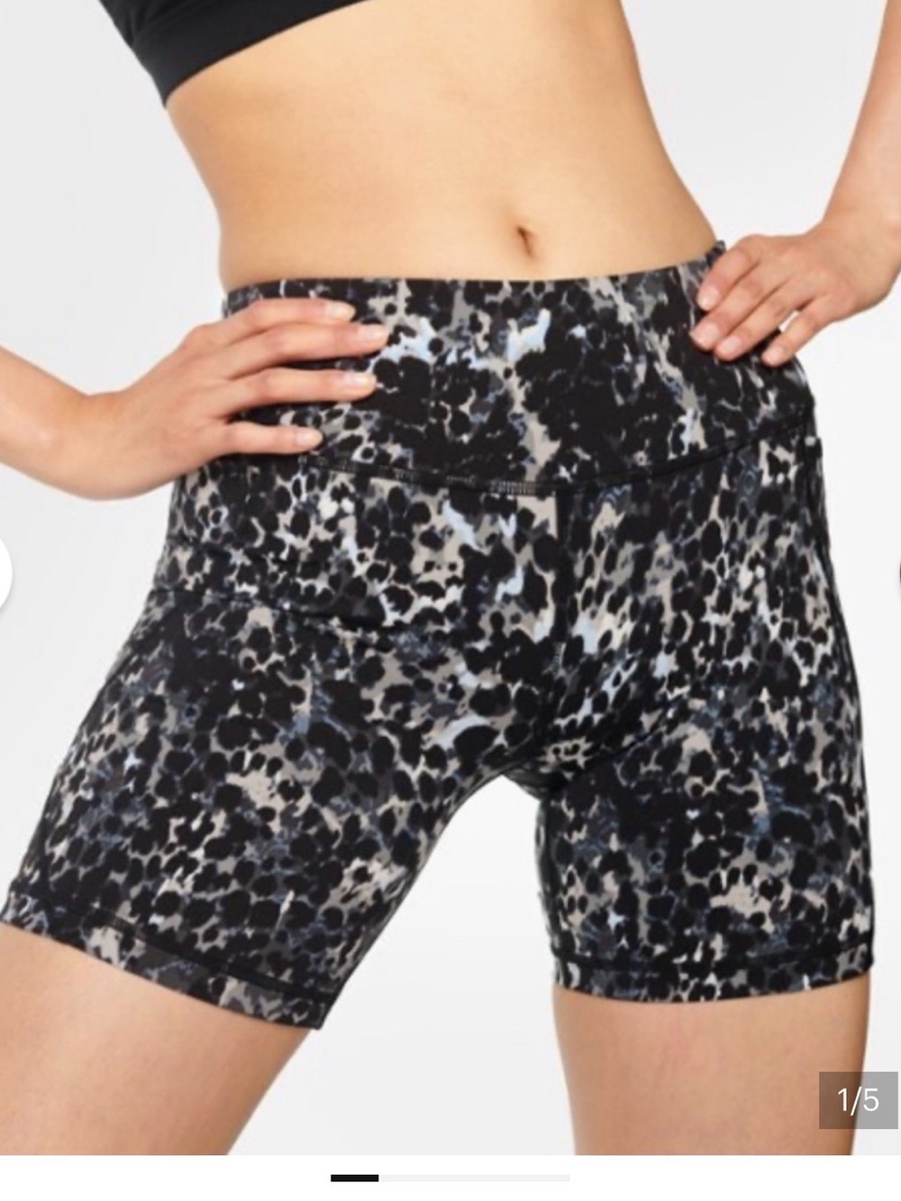 Sweaty Betty Power 9” Animal Print Bike Shorts Size Small (US 4-6) Side Pockets